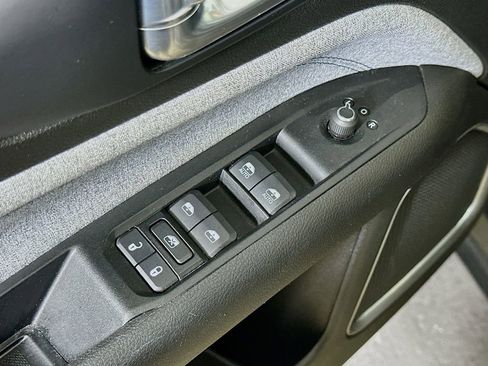 Used 2022 Jeep Compass Latitude AWD/4WD image 20