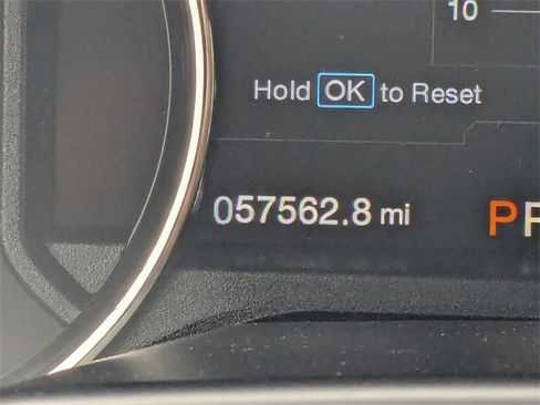 Used 2015 Ford F150 Lariat w/ Equipment Group 502A Luxury image 33