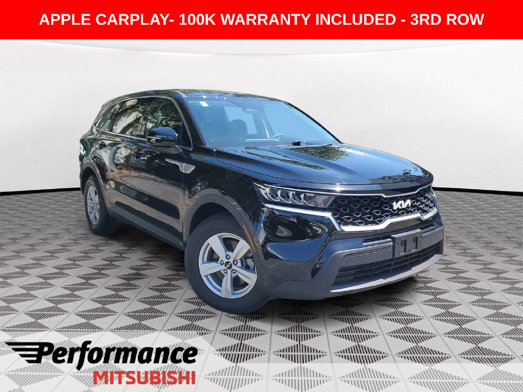 Used 2022 Kia Sorento LX FWD image 1