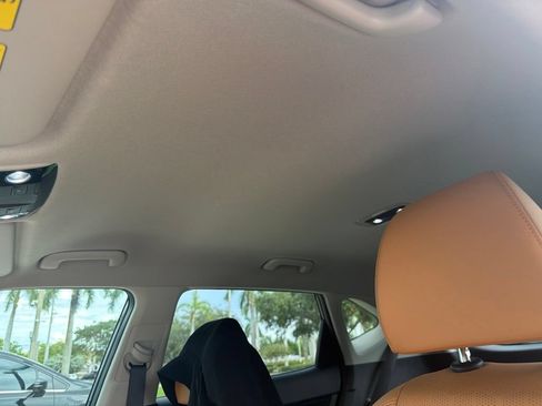 Used 2024 Kia Seltos EX FWD image 5