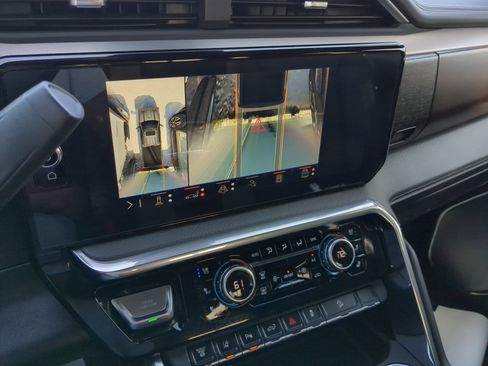 Certified 2024 GMC Sierra 2500 Denali w/ Denali Reserve Package image 28