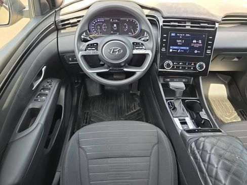 Used 2023 Hyundai Santa Cruz SEL AWD/4WD image 12