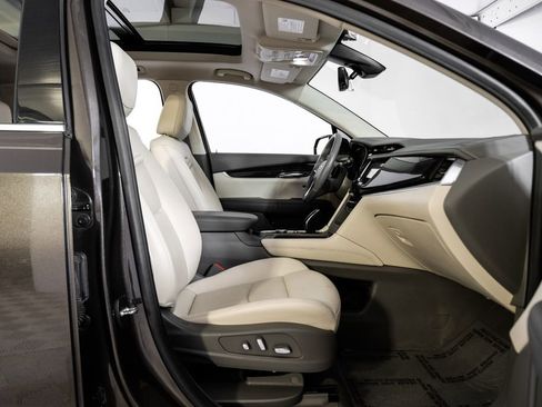 Used 2020 Cadillac XT6 Premium Luxury FWD image 35