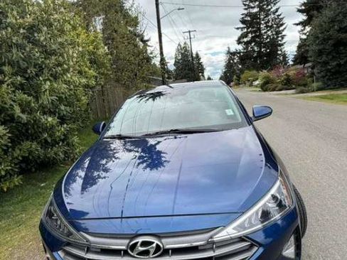 Used 2020 Hyundai Elantra SEL FWD image 9