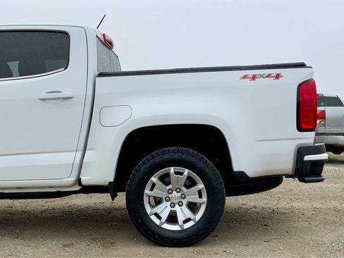 Used 2020 Chevrolet Colorado LT image 12
