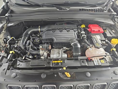 Used 2021 Jeep Renegade Trailhawk w/ Sun & Sound Group image 23