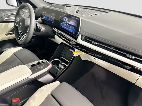 New 2026 BMW X1 xDrive28i w/ Technology Package image 28