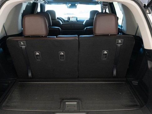 Certified 2023 Honda Pilot Elite image 18