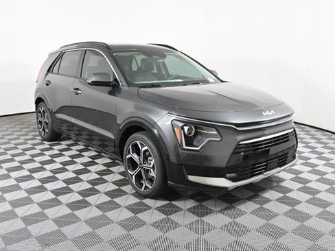 New 2025 Kia Niro EX Touring image 1