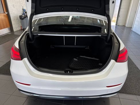 Used 2023 Mercedes-Benz C 300 4MATIC Sedan image 8