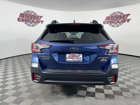 Used 2022 Subaru Outback Premium image 6