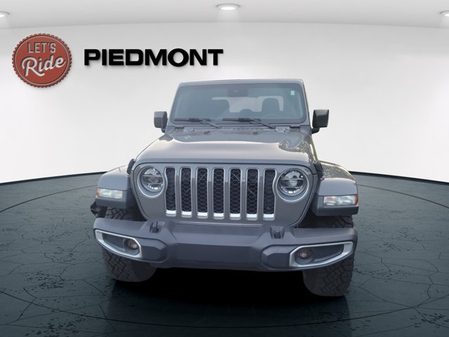 Certified 2020 Jeep Gladiator Overland AWD/4WD image 2