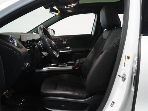 Certified 2022 Mercedes-Benz GLA 45 AMG 4MATIC image 11