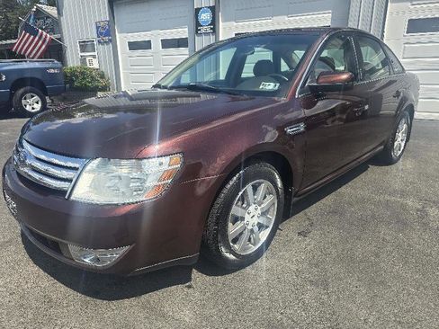 Used 2009 Ford Taurus SEL FWD image 1