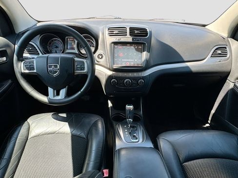 Used 2015 Dodge Journey Crossroad w/ Flexible Seating Group FWD image 25
