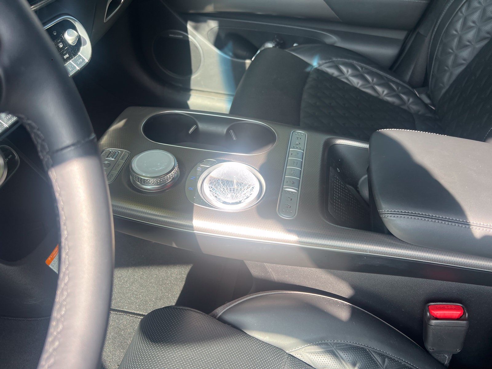Used 2023 Genesis GV60 Performance AWD/4WD image 29
