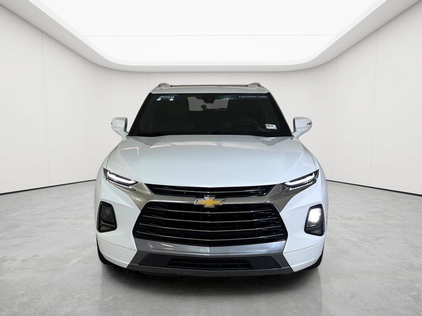 Used 2019 Chevrolet Blazer Premier w/ Sun and Wheels Package FWD image 2