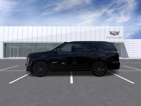 Certified 2025 Cadillac Escalade V AWD/4WD image 5