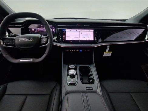 New 2025 Jeep Wagoneer Limited image 9