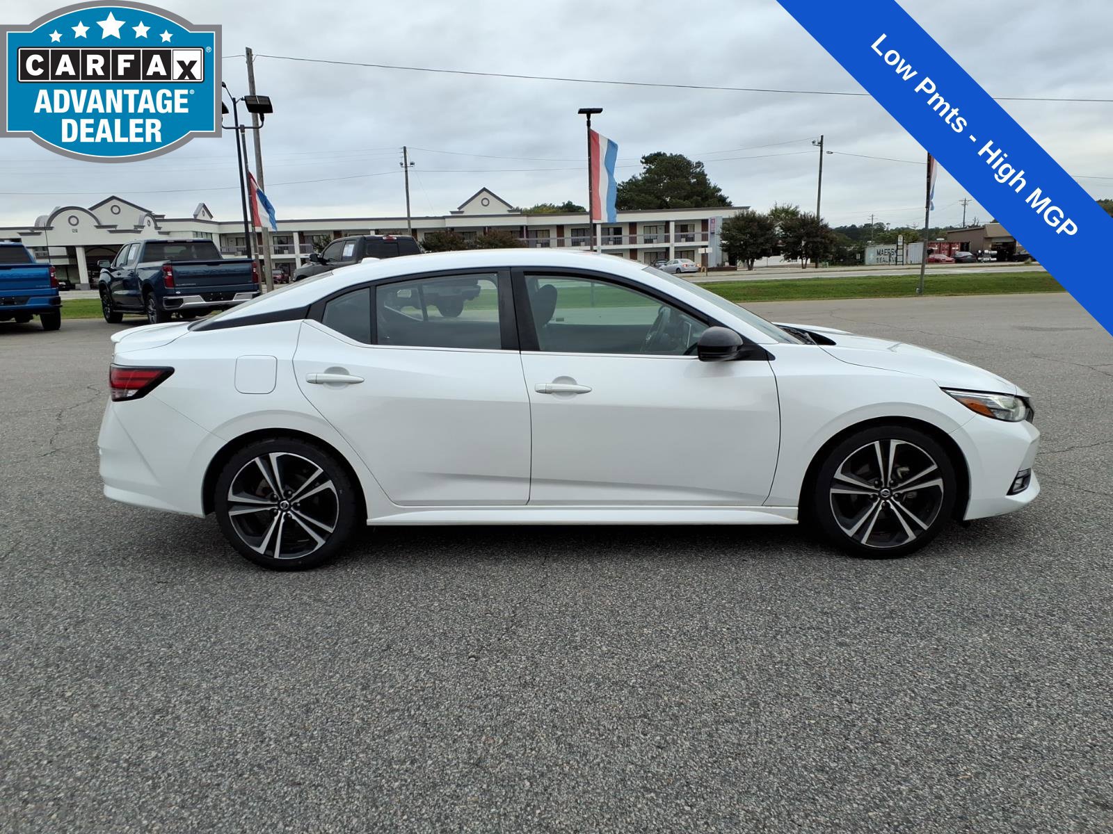 Used 2020 Nissan Sentra SR FWD image 6