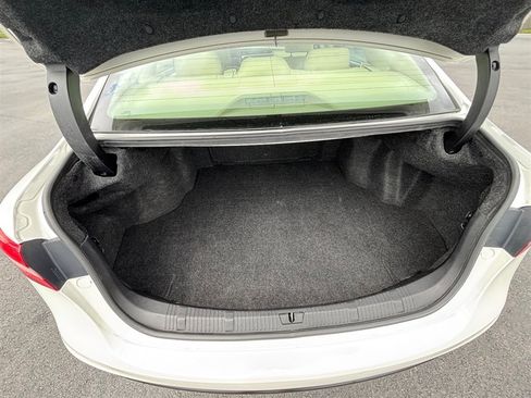 Used 2014 Toyota Avalon XLE Premium FWD image 22