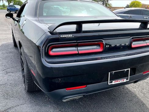 Used 2015 Dodge Challenger R/T w/ Quick Order Package 22B R/T RWD image 29