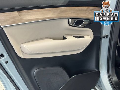 Used 2026 Volvo XC90 T8 Plus w/ Protection Package Premier AWD/4WD image 38