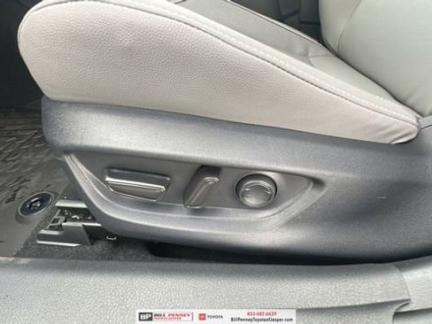 New 2026 Toyota Camry SE image 15