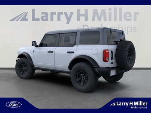 New 2026 Ford Bronco Big Bend w/ Black Diamond Package AWD/4WD image 4