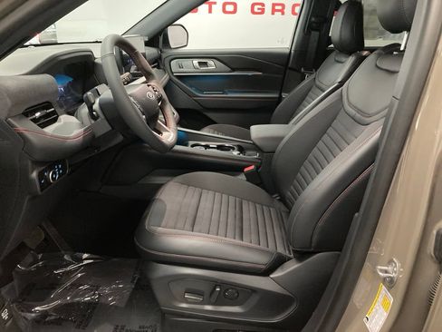 New 2026 Ford Explorer ST-Line w/ ST-Line Street Pack AWD/4WD image 21