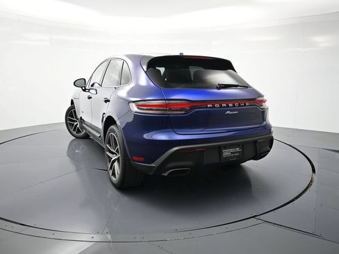 Certified 2023 Porsche Macan AWD/4WD image 34