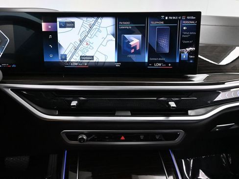 Used 2023 BMW X7 xDrive40i w/ Premium Package image 29