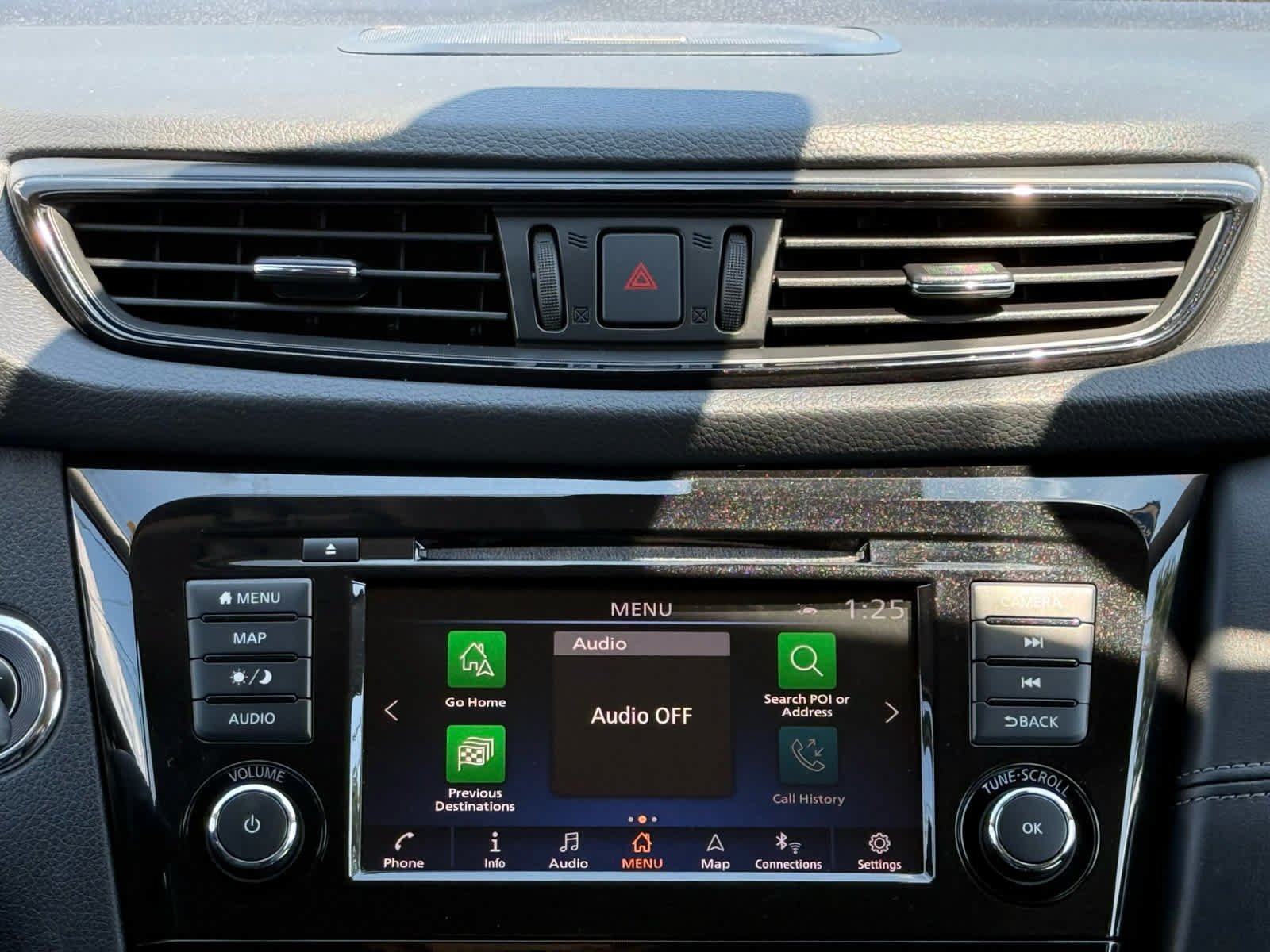 Used 2020 Nissan Rogue SL AWD/4WD image 26
