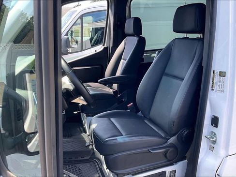 Used 2026 Mercedes-Benz Sprinter 2500 image 19