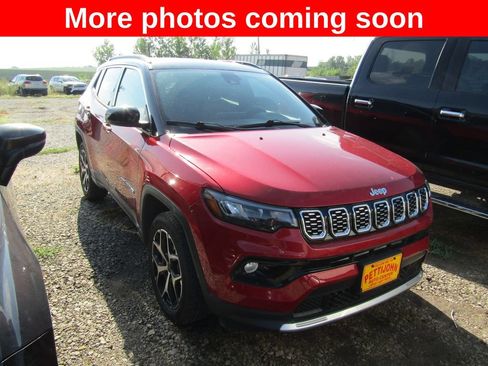 Used 2025 Jeep Compass Limited AWD/4WD image 7