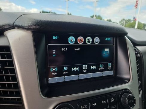 Used 2020 GMC Yukon SLT AWD/4WD image 13