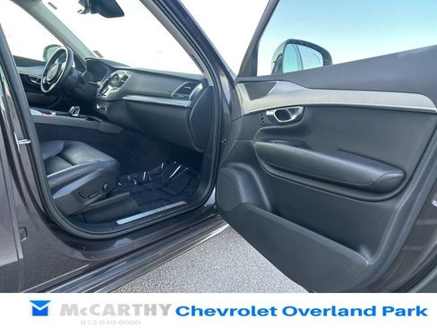 Used 2023 Volvo XC90 B5 Core AWD/4WD image 38