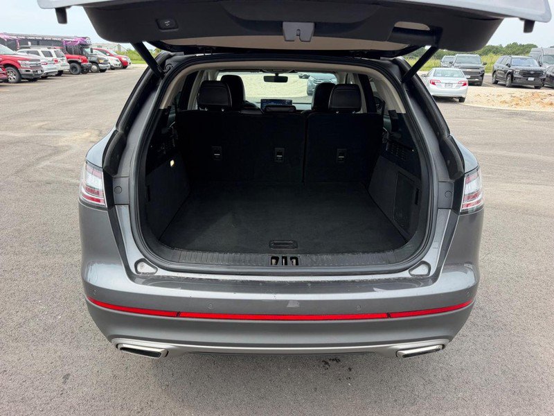 Used 2022 Lincoln Nautilus Reserve AWD/4WD image 7
