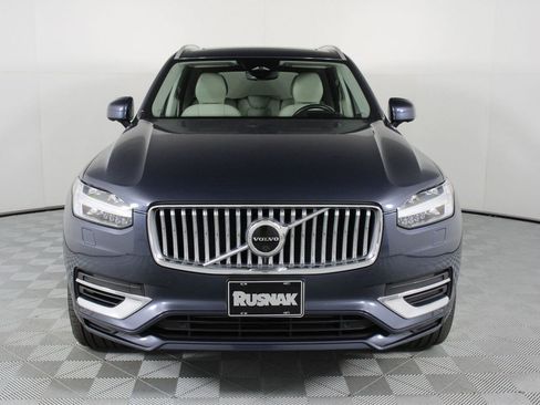 Certified 2023 Volvo XC90 T8 Ultimate w/ Protection Package Premier image 6