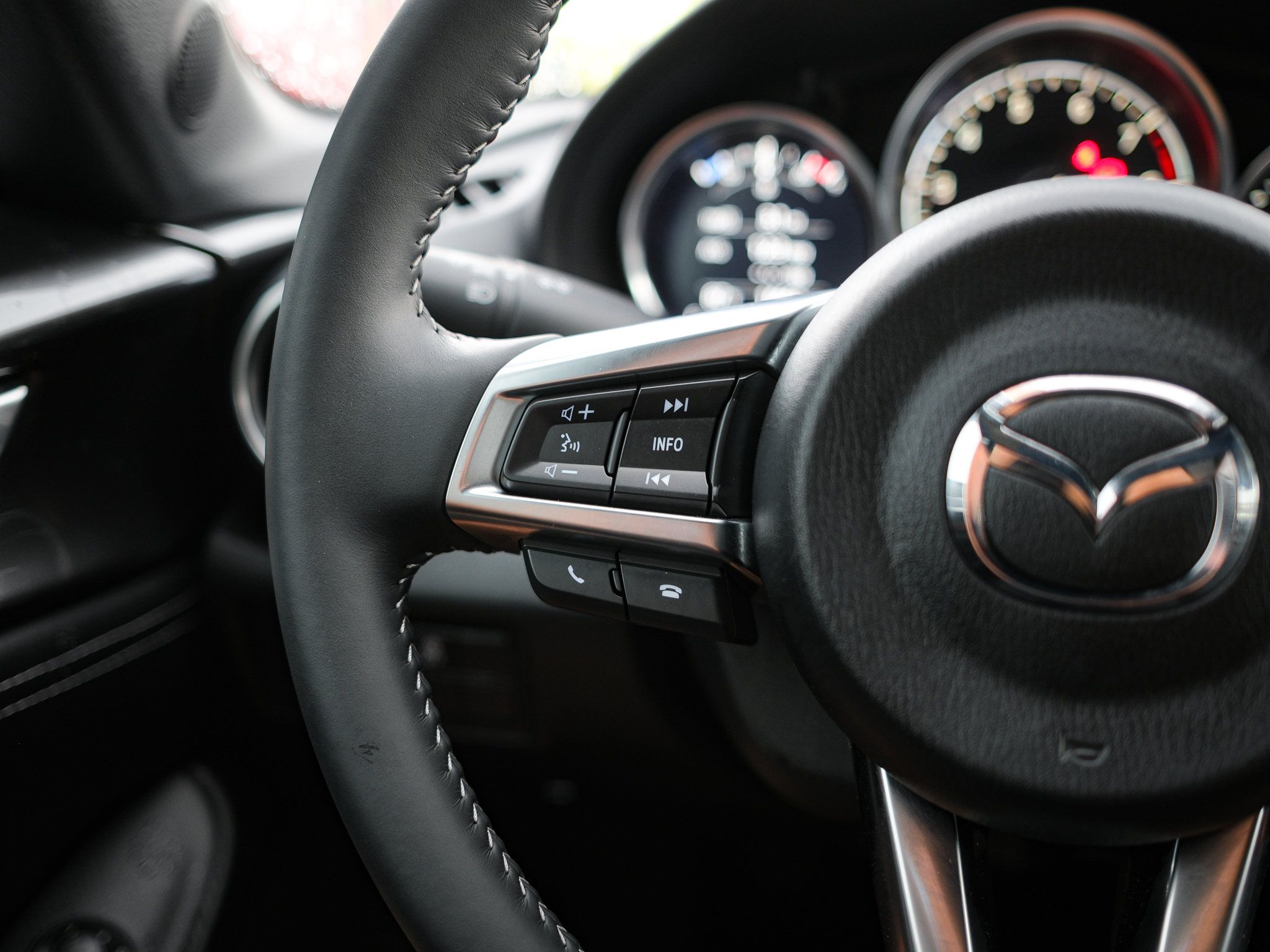 Certified 2022 MAZDA MX-5 Miata Grand Touring RWD image 20