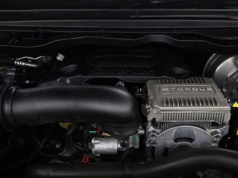 Used 2024 RAM 1500 Laramie image 18