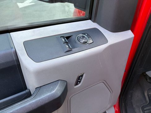 Used 2017 Ford F350 XL w/ Power Equipment Group image 28