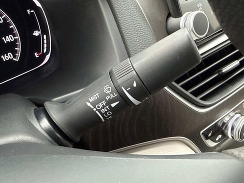 Used 2019 Honda Accord EX image 21