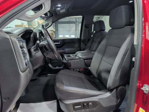 Used 2021 Chevrolet Silverado 1500 LT w/ Diesel Off-Road Package AWD/4WD image 7