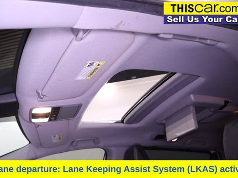 Used 2021 Honda Odyssey Touring image 23