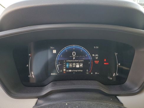 Used 2026 Toyota Corolla Cross L image 28