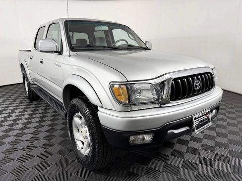 Used 2003 Toyota Tacoma PreRunner RWD image 5