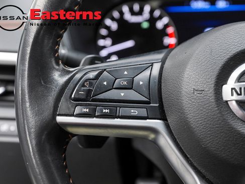 Used 2022 Nissan Altima 2.5 SR image 15