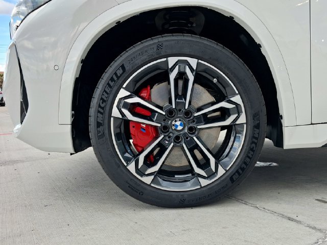 New 2027 BMW X1 xDrive28i w/ Technology Package AWD/4WD image 29