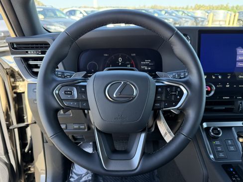 New 2026 Lexus GX 550 AWD/4WD image 22